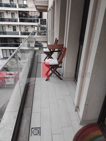 Drumul Taberei, garsoniera, bloc nou